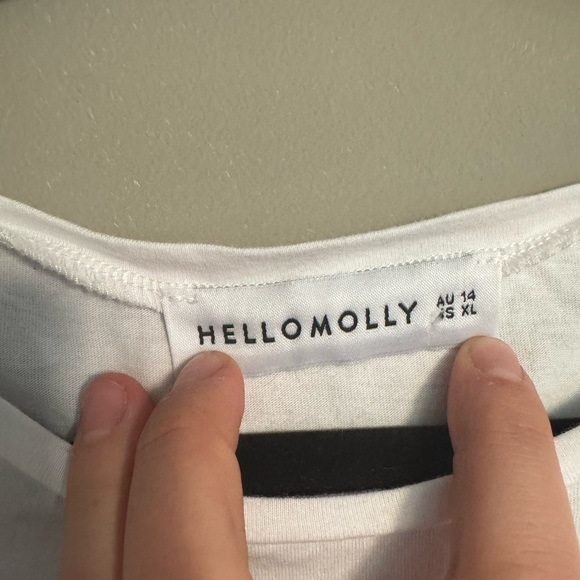 Hello Molly White Graphic Short Sleeve Tee - Picture 3 of 4